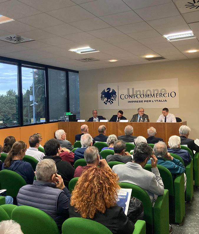 Corsico confronto candidati sindaco pubblico e relatori_SITO